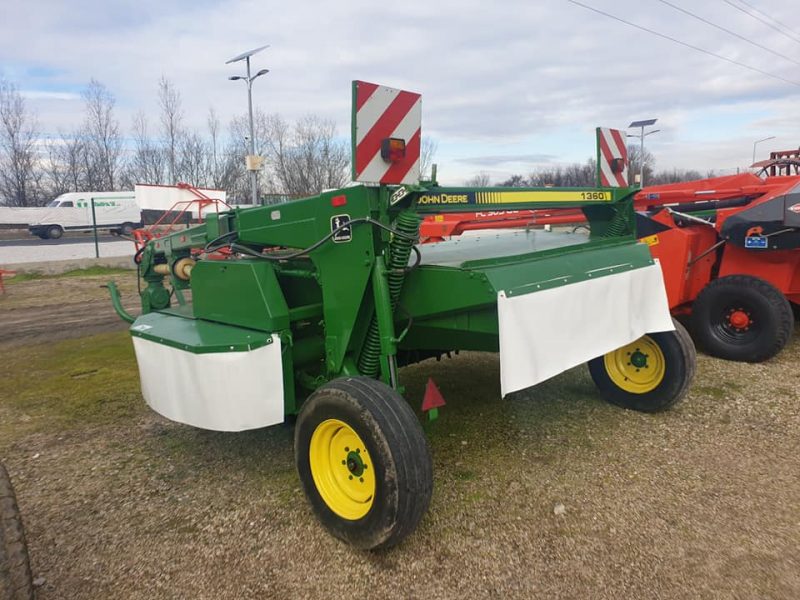 Прикачна сенокосачка професионална JOHN DEERE модел 1360