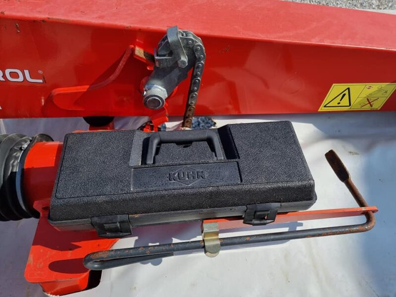 Професионална сенокосачка KUHN GMD 3510