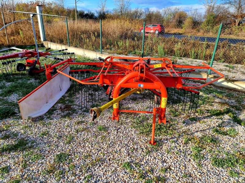 Професионален сеносъбирач KUHN GA 4321 GM